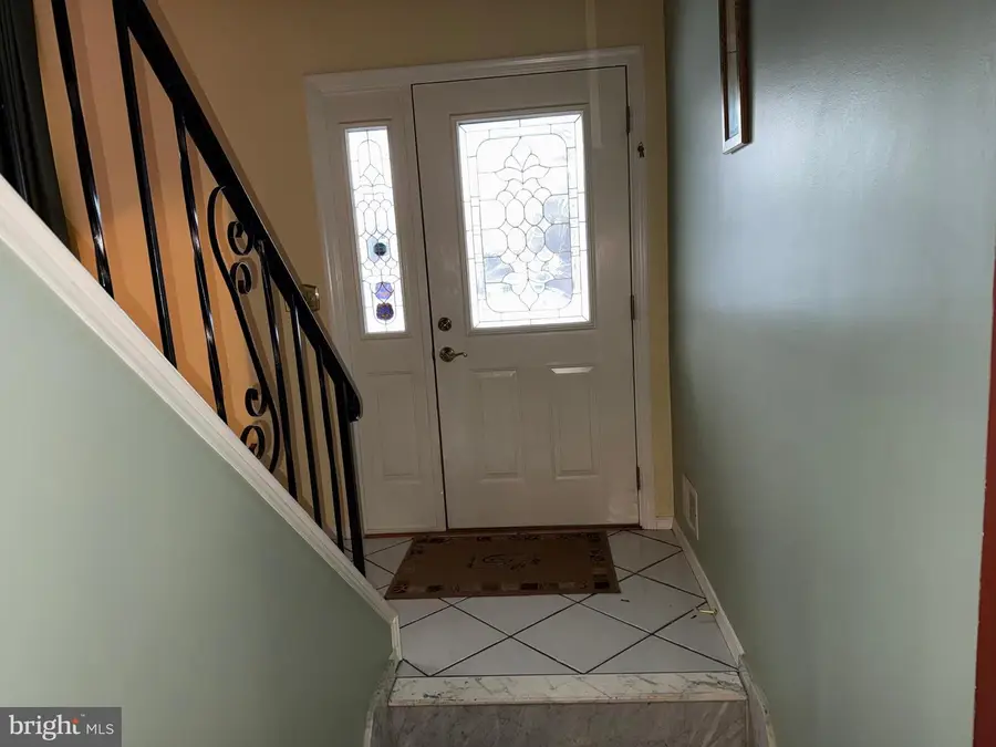 15 Barbara Ln, Titusville, NJ 08560 - Image #3