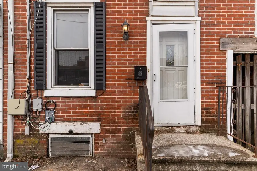 811 S Warren St, Trenton, NJ 08611 - Image #2