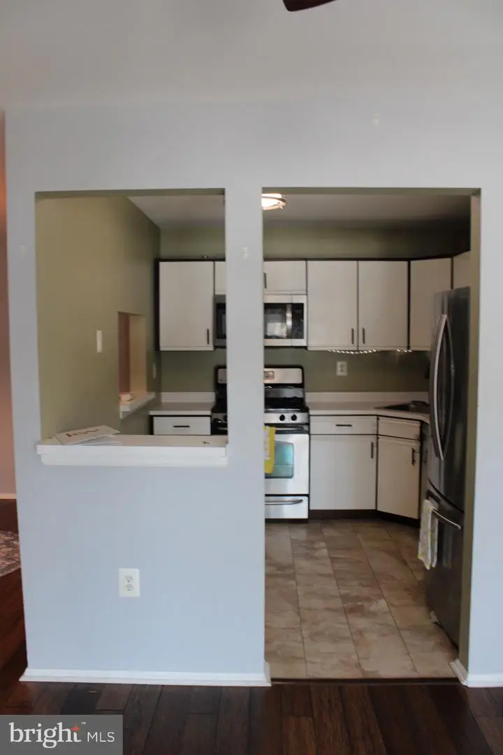 11 Lehavre Ct, Trenton, NJ 08619 - Image #3