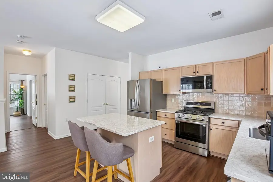 378 Blanketflower Ln, Princeton Junction, NJ 08550 - #2