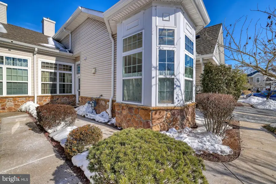 20 E Wiltshire Dr, Lawrence Township, NJ 08648 - #2