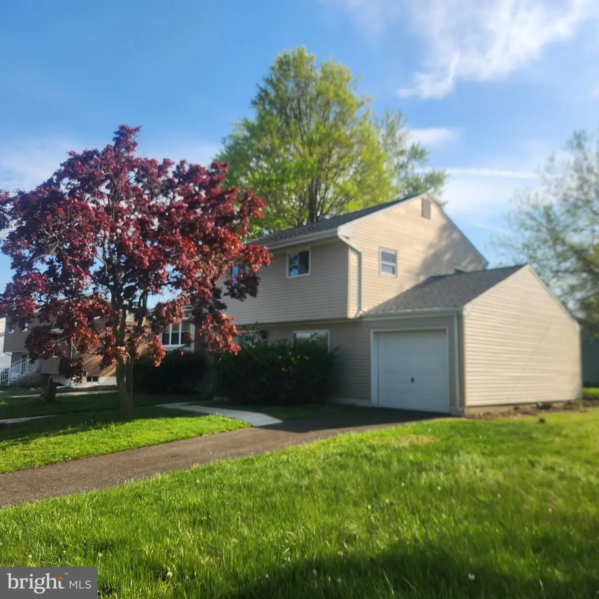 1981 Arena Dr, Hamilton, NJ 08610 - #1