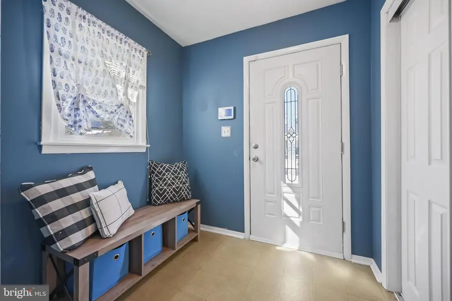 17 Maguire Rd, Hamilton, NJ 08690 - #2