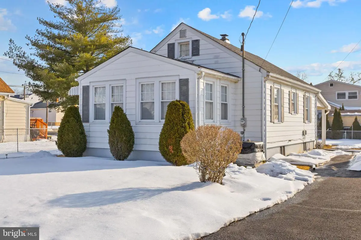 187 Berg, Hamilton, NJ 08610 - #1