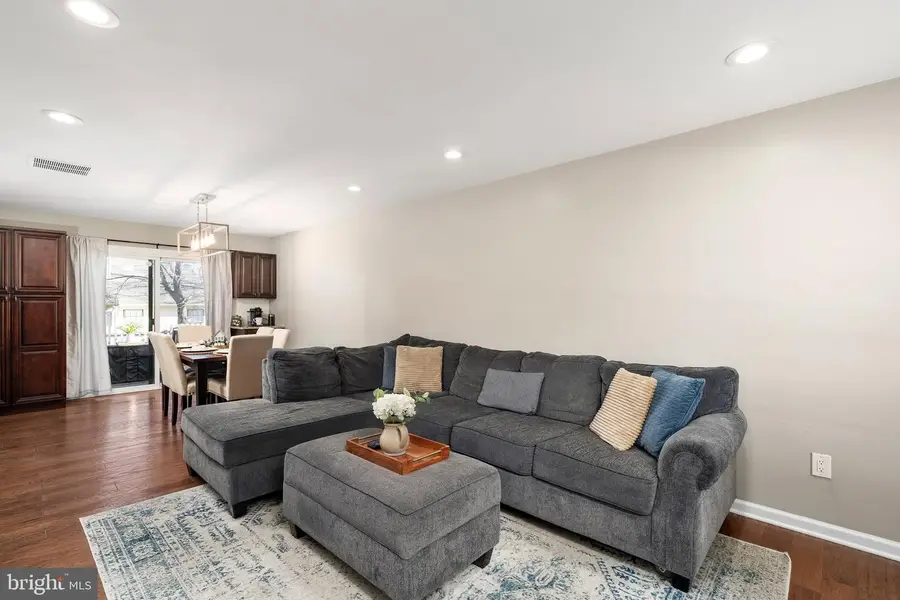 82 Tynemouth Ct, Robbinsville, NJ 08691 - #3