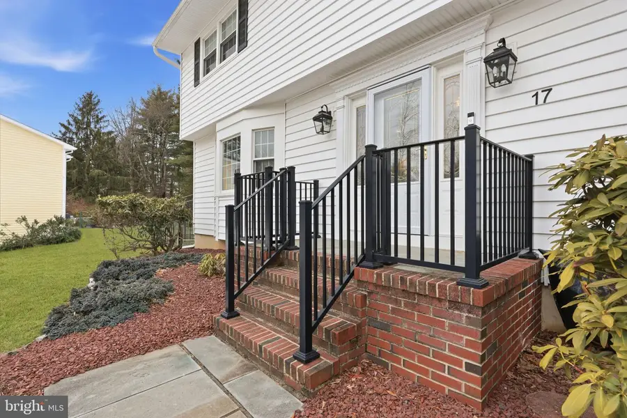 17 Yeger Rd, Princeton Junction, NJ 08550 - #3