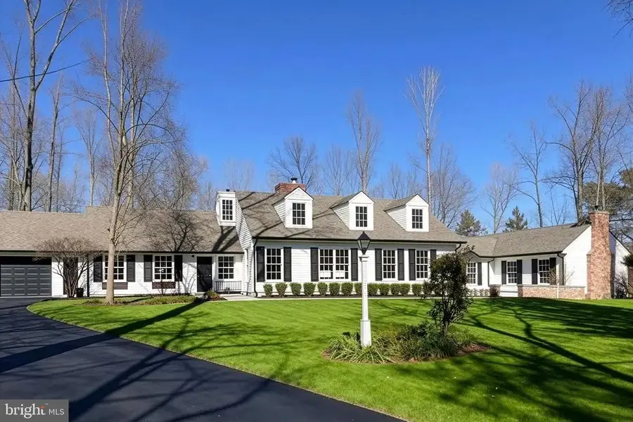 141 Fairway Dr, Princeton, NJ 08540 - #2