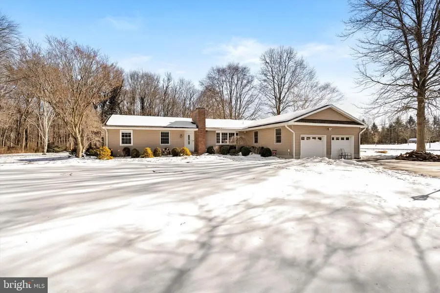 327 Gordon Road, Robbinsville, NJ 08691 - #2