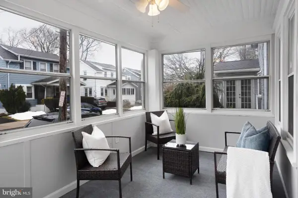 25 Preston Ave, EWING, NJ 08618