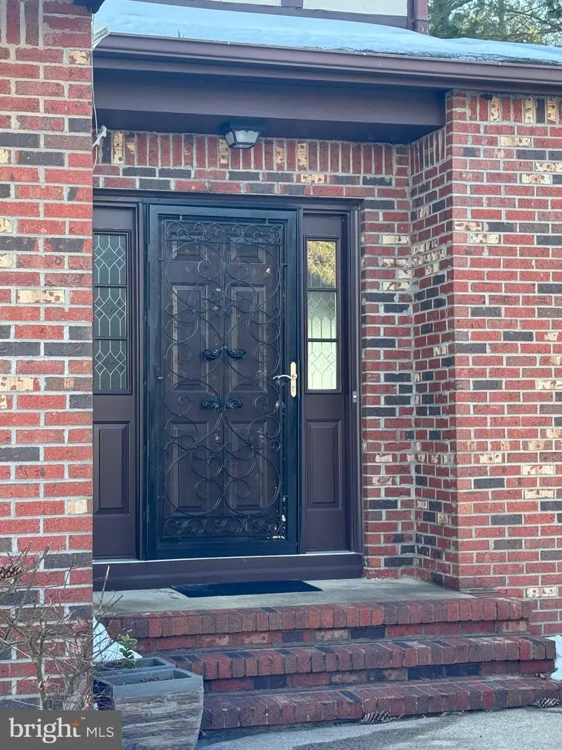 1 Devonshire Ct, Ewing, NJ 08628 - #3