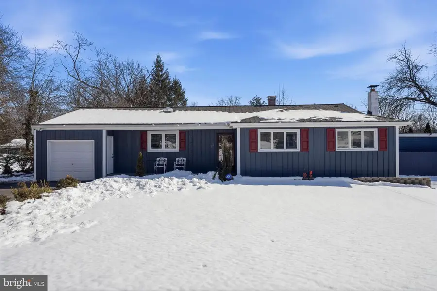 13 Hickory Dr, Ewing, NJ 08618 - #2