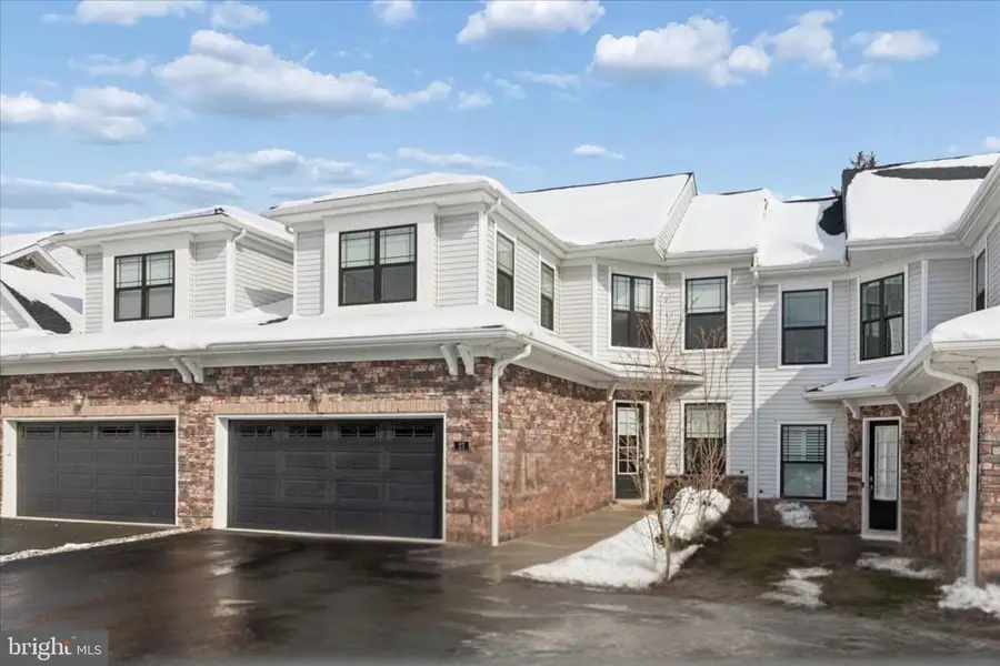 27 Birdie Way, Lawrence, NJ 08648 - #2