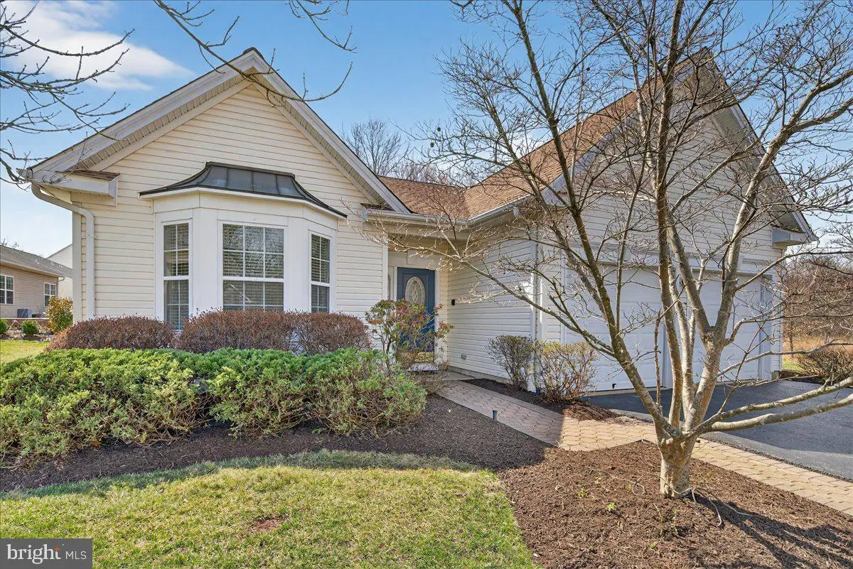 3 Buckingham Dr, Pennington, NJ 08534 - #1