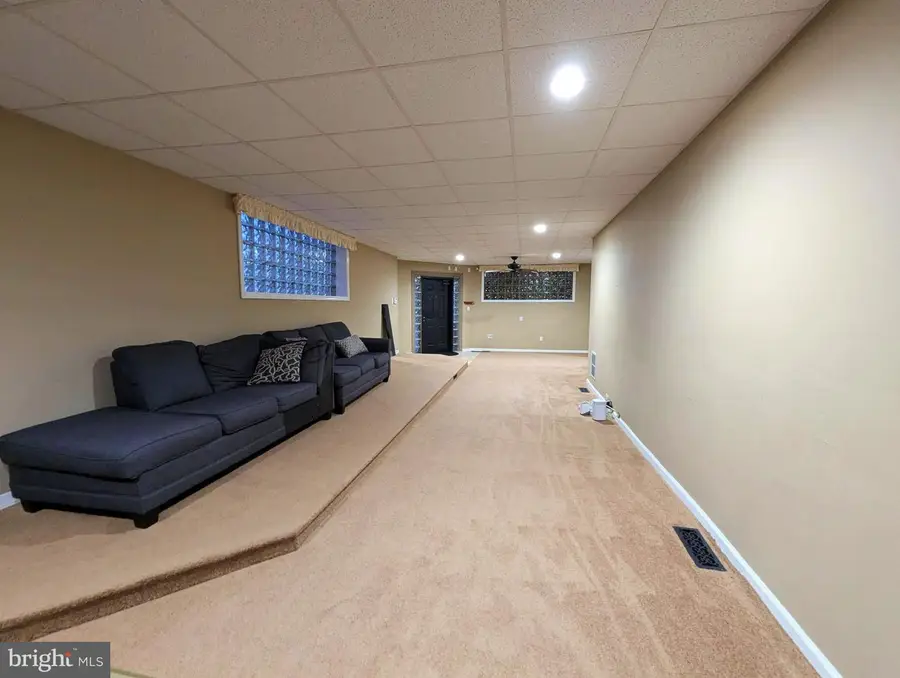 100 Homecrest Ave, Ewing, NJ 08638 - #2