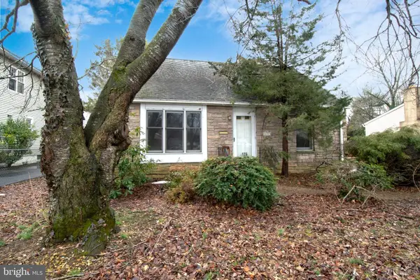 125 Lenox Ave, HAMILTON, NJ 08620