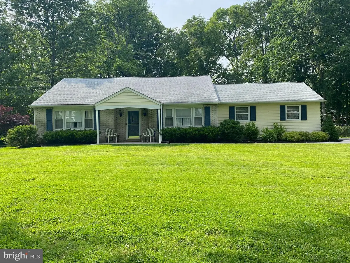 6 Sparrow Ct, Ewing, NJ 08638 - #1