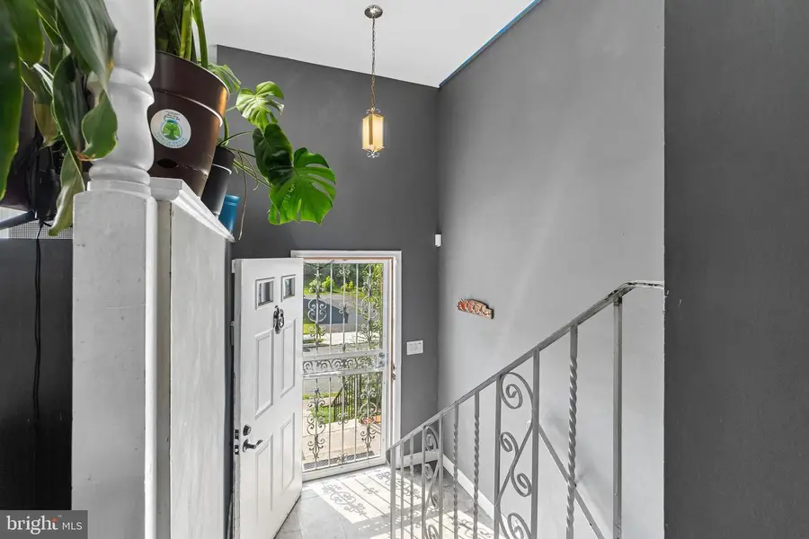 142 Lawn Park, Lawrence, NJ 08648 - #3