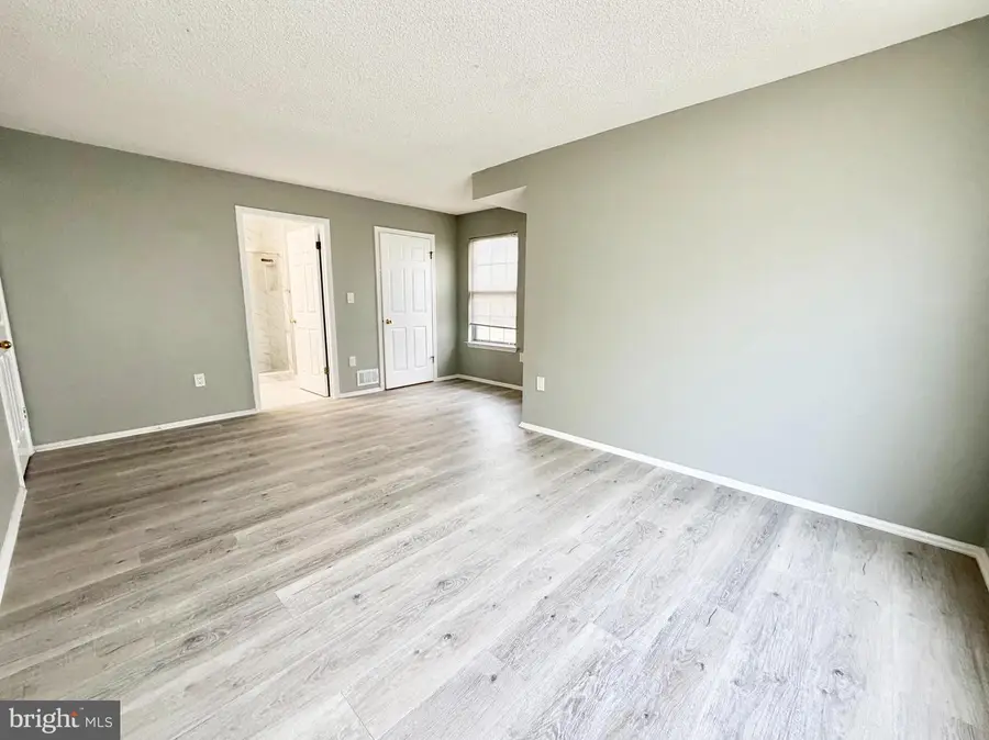 44 Cheverny Ct, Hamilton, NJ 08619 - #2