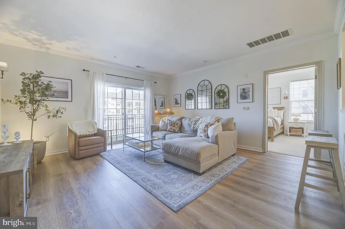 1332 Sierra Dr, Hamilton, NJ 08619 - #1