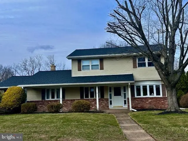 2 Rockleigh Dr, Ewing, NJ 08628 - #1