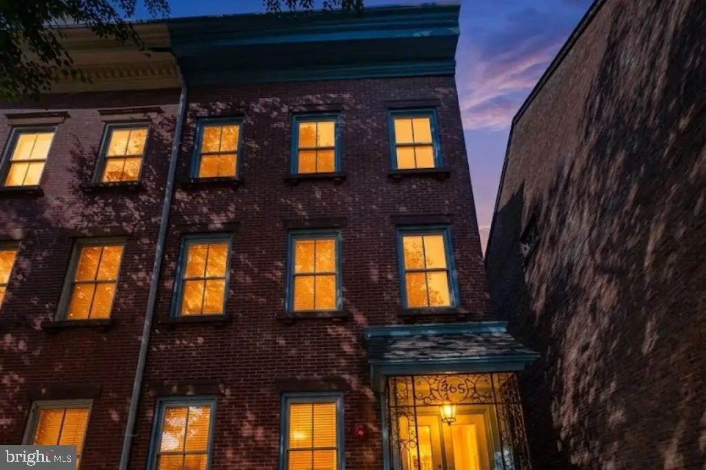 255 Mercer St, Trenton, NJ 08611 - #1