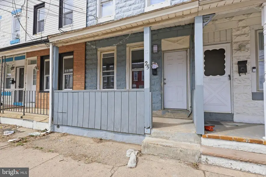 25 Lily St, Trenton, NJ 08610 - #3