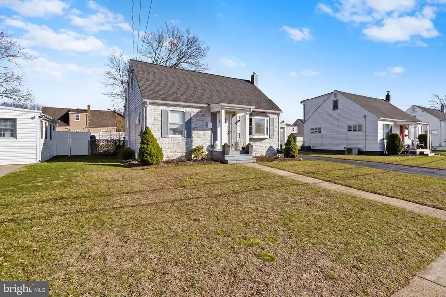 23 Brown Dr, Hamilton, NJ 08690 - #3