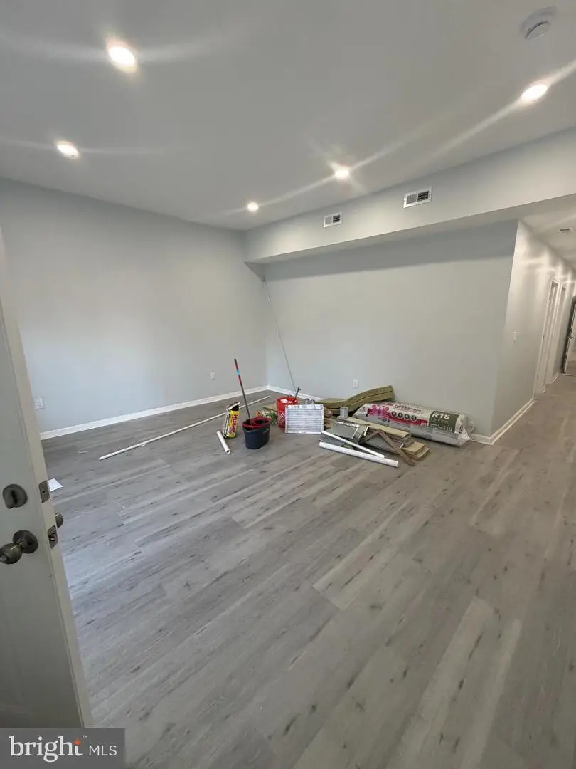 28 Elm St, Trenton, NJ 08611 - #2