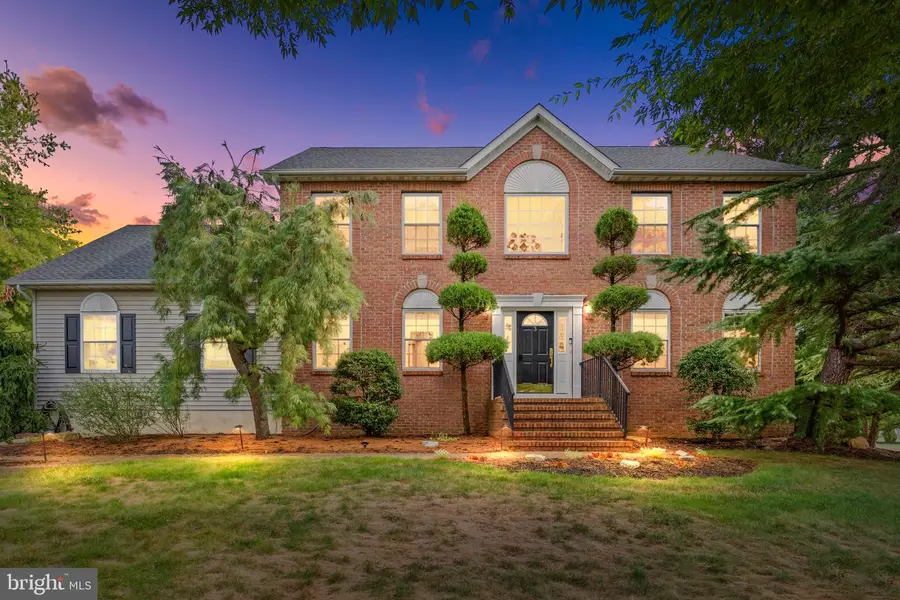 3 Sara Dr, Robbinsville, NJ 08691 - #2