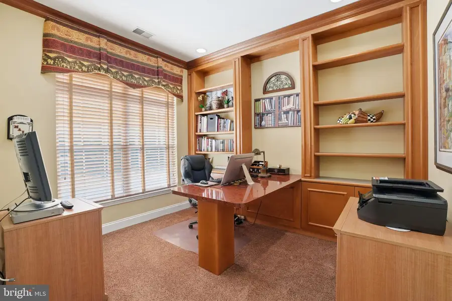 8 Cardinalflower La, West Windsor, NJ 08550 - #2