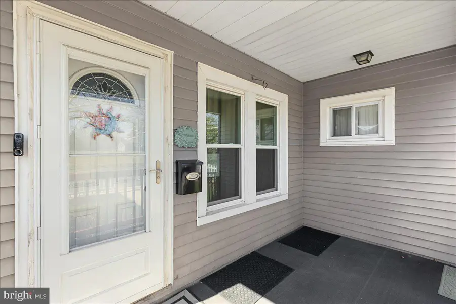 21 Buttonwood Dr, Ewing, NJ 08638 - #3