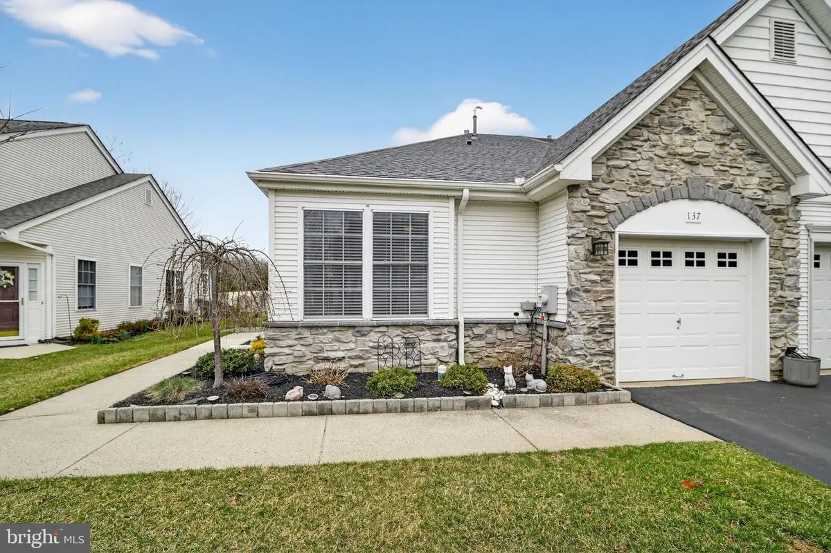 137 Burholme Dr, Hamilton, NJ 08691 - #1