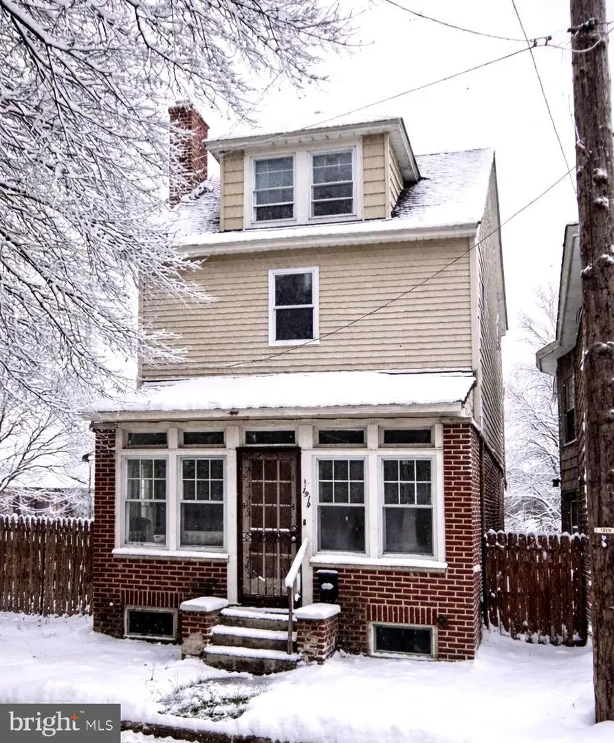 1919--1921 Clinton, Trenton, NJ 08611 - #1