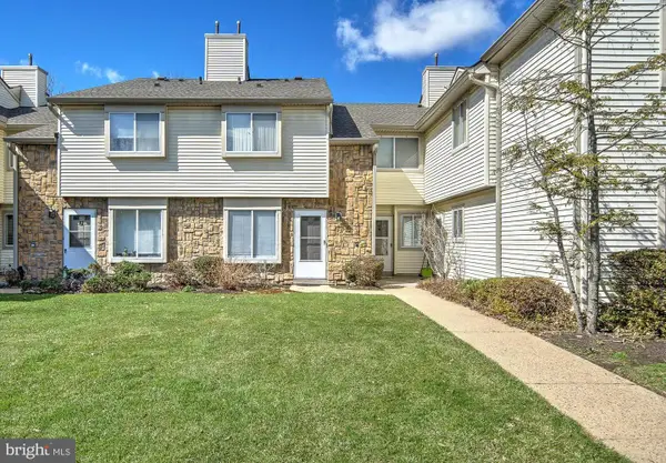 57 Teal Ct, HIGHTSTOWN, NJ 08520