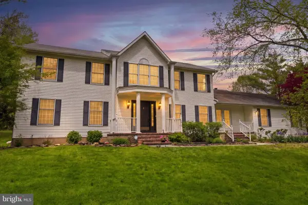 12 Coventry Ln, HOPEWELL, NJ 08525