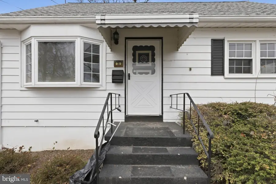 78 Clayton Ave, Hamilton, NJ 08619 - #3