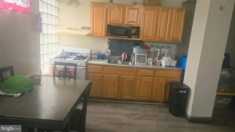 401 Elmer St, Trenton, NJ 08611 - #2