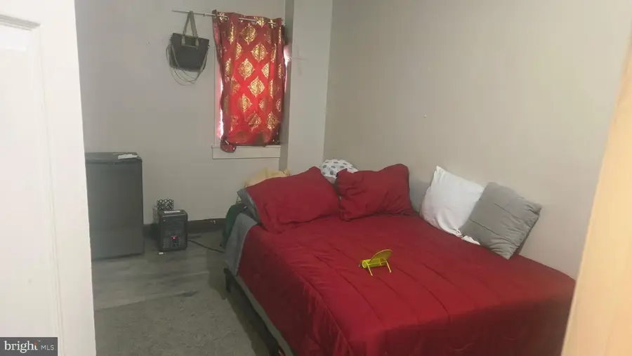 401 Elmer St, Trenton, NJ 08611 - #3