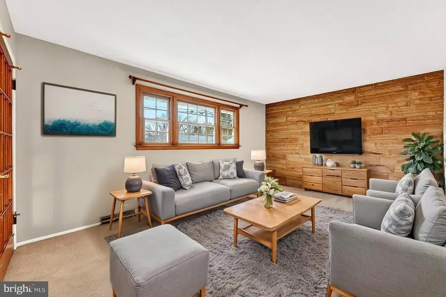 3 Delotto Dr, Hamilton, NJ 08619 - #3