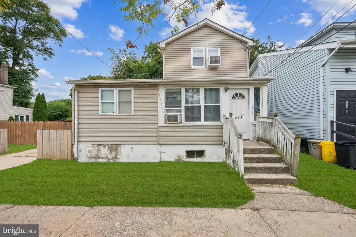 229 Parkinson, Hamilton, NJ 08609 - #1