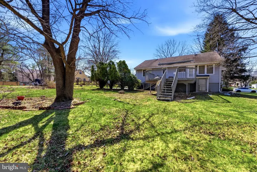 260 Dutch Neck Rd, East Windsor, NJ 08520 - #2