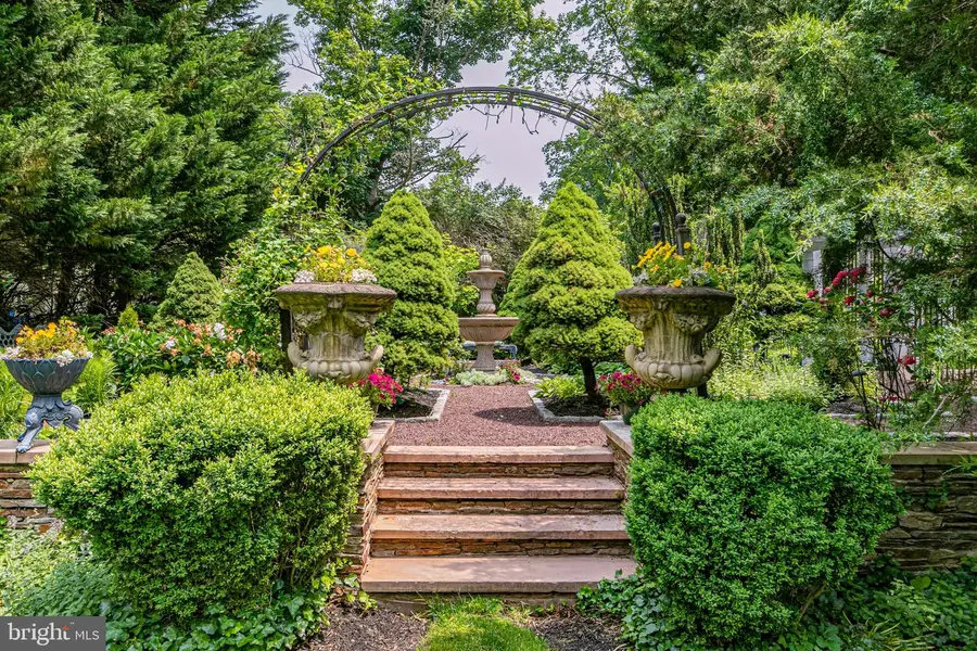 240 Library Pl, Princeton, NJ 08540 - #2