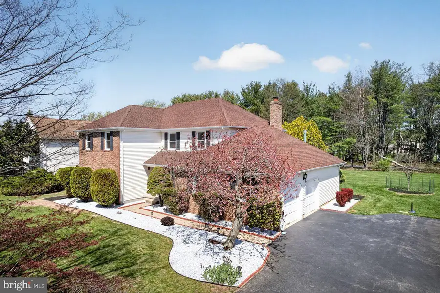 5 Wellesley Ct, Princeton Junction, NJ 08550 - #3