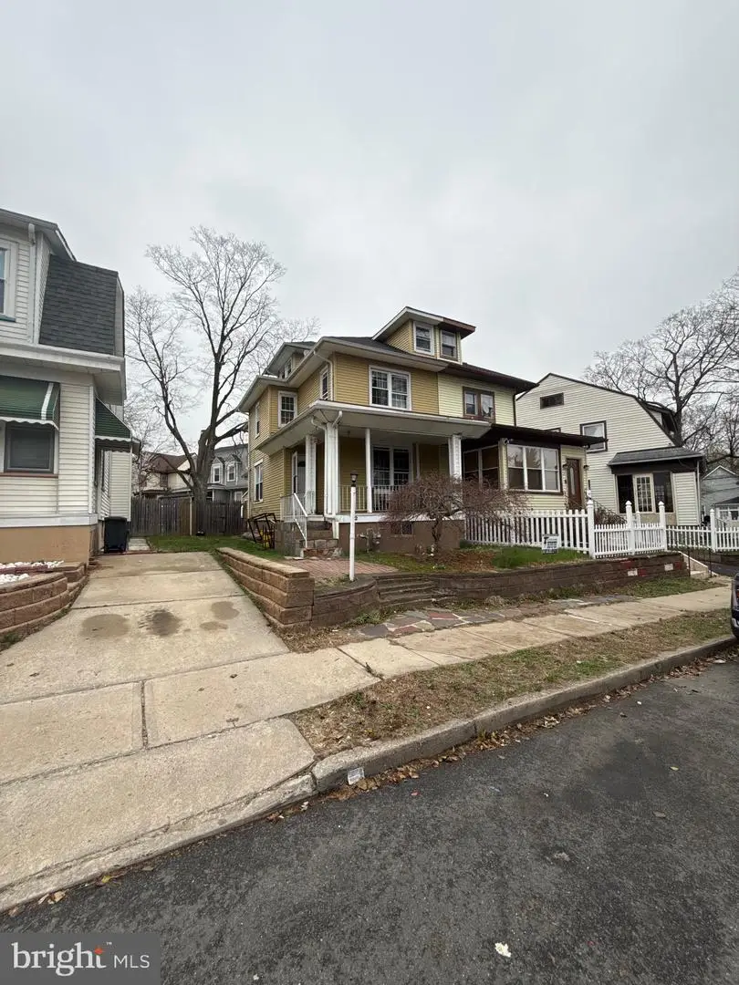 22 Mervine Pl, Hamilton, NJ 08609 - #3