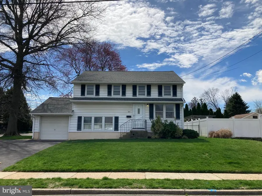 25 Mallory Way, Hamilton, NJ 08610 - #3