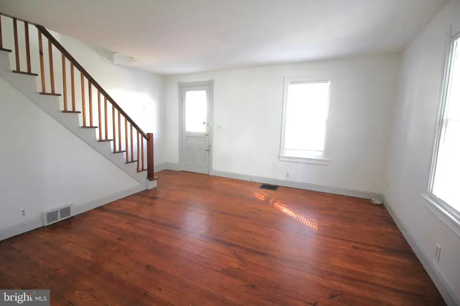 11-13 Hart Ave, Hopewell, NJ 08525 - #2