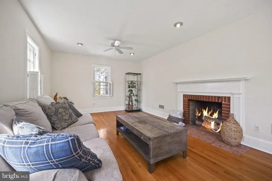 5 Pershing Ave, Trenton, NJ 08618 - #3