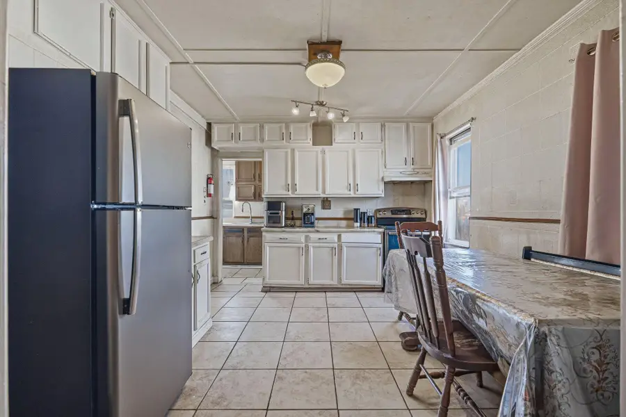 365 Stockton St, Hightstown, NJ 08520 - #3