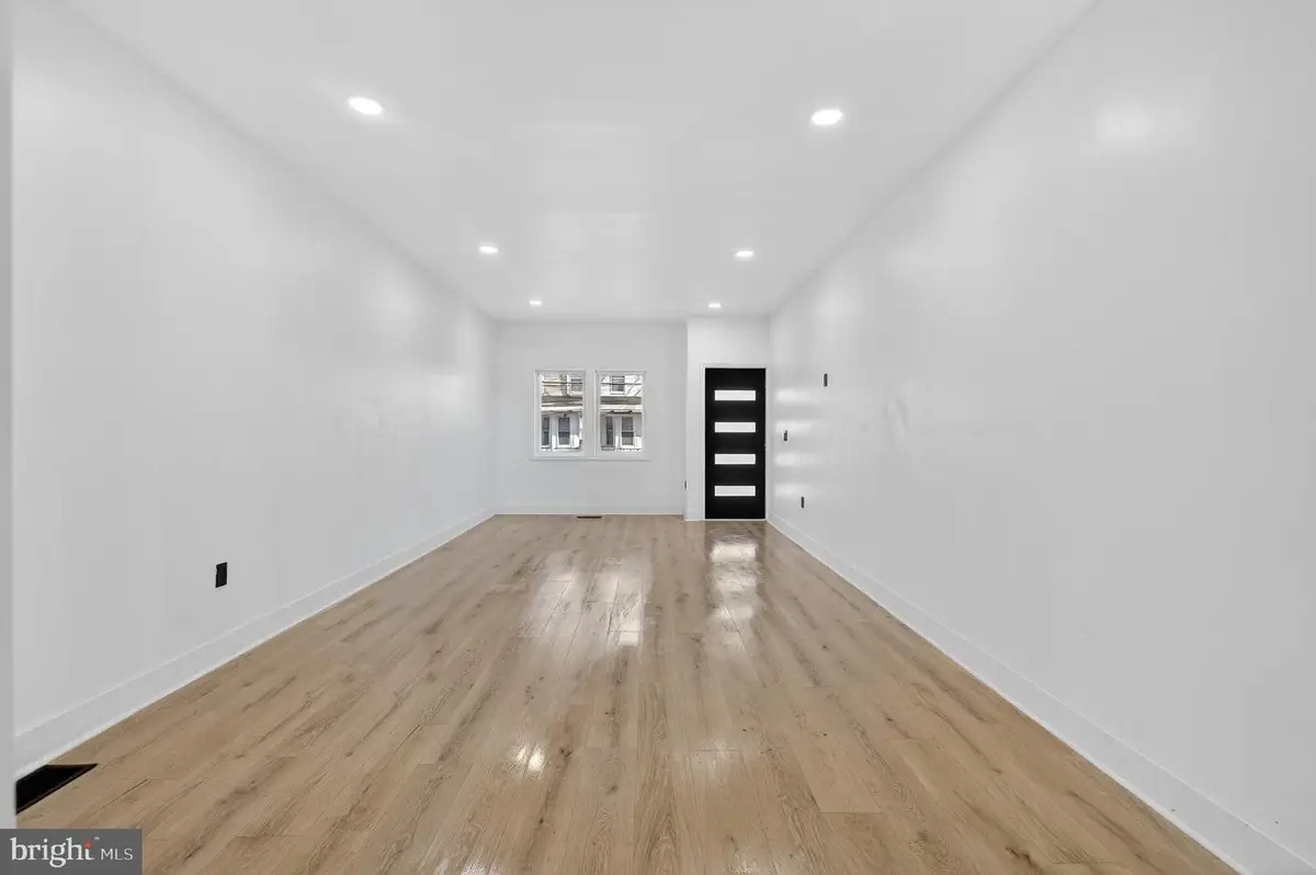 957 Martin Luther King Jr Blvd, Trenton, NJ 08638 - #1