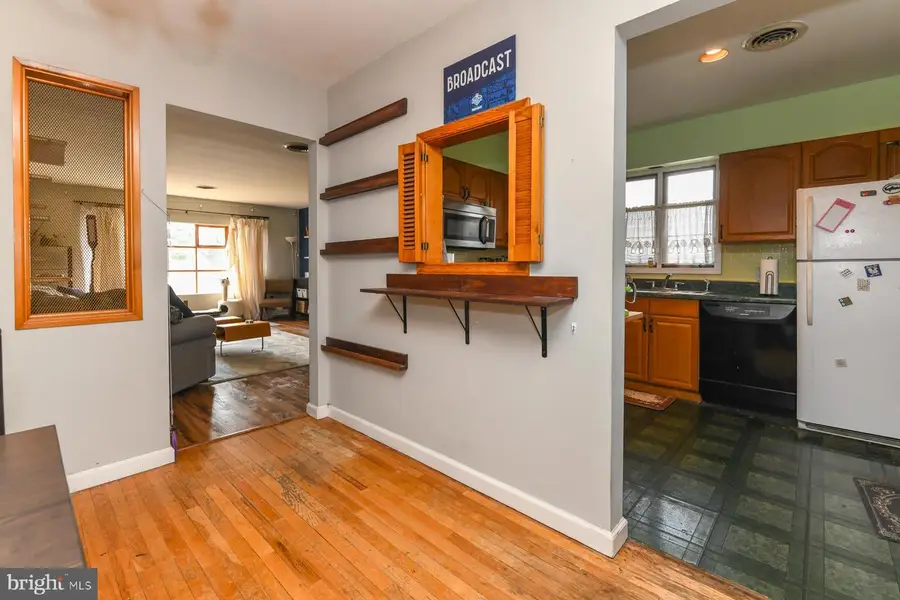 111 Atkins Ave, Hamilton, NJ 08610 - #3